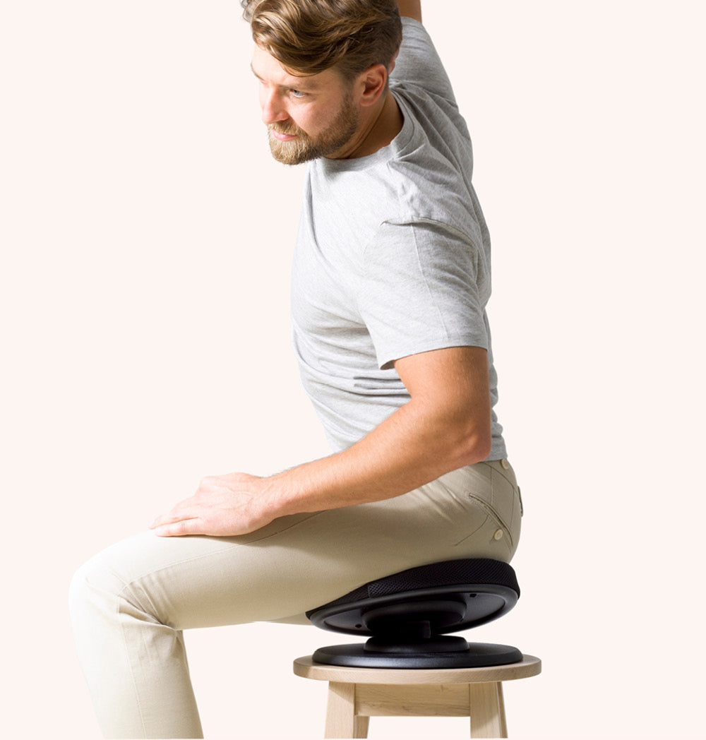 Ergonomic outlet balance chair