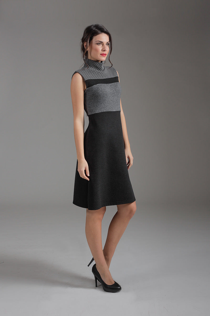 Three Fabric Sleeveless Jersey Dress In Shades Of Grey-Conquista-36-Urbanheer