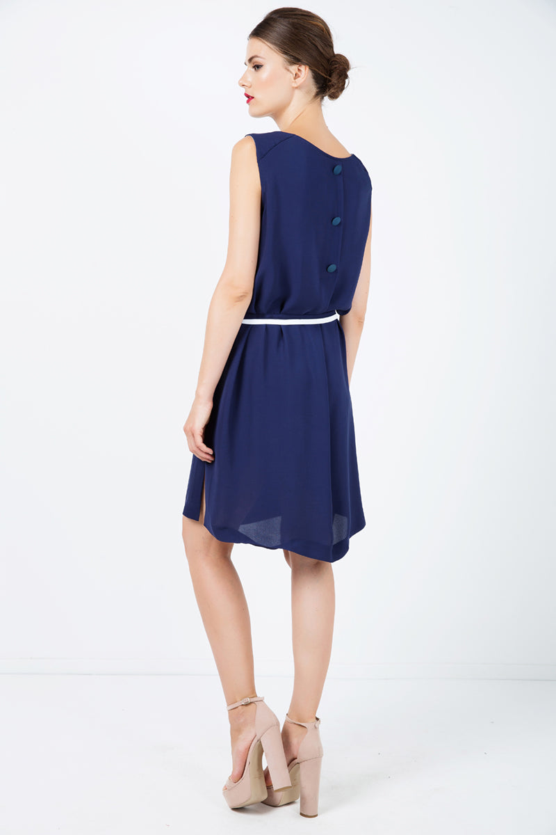 Solid Colour Straight Dress With Belt-Conquista-38-Urbanheer