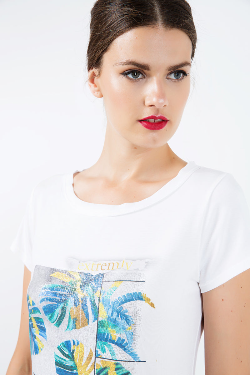 Short Sleeve White Top With Multicoloured Print-Tops-Conquista-38-Urbanheer