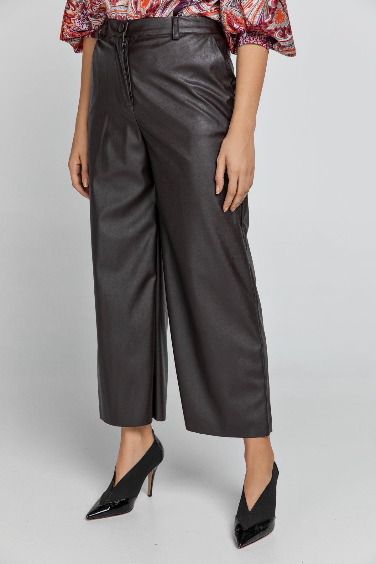 Dark Brown Faux Leather Culottes-TROUSERS-Conquista-Urbanheer