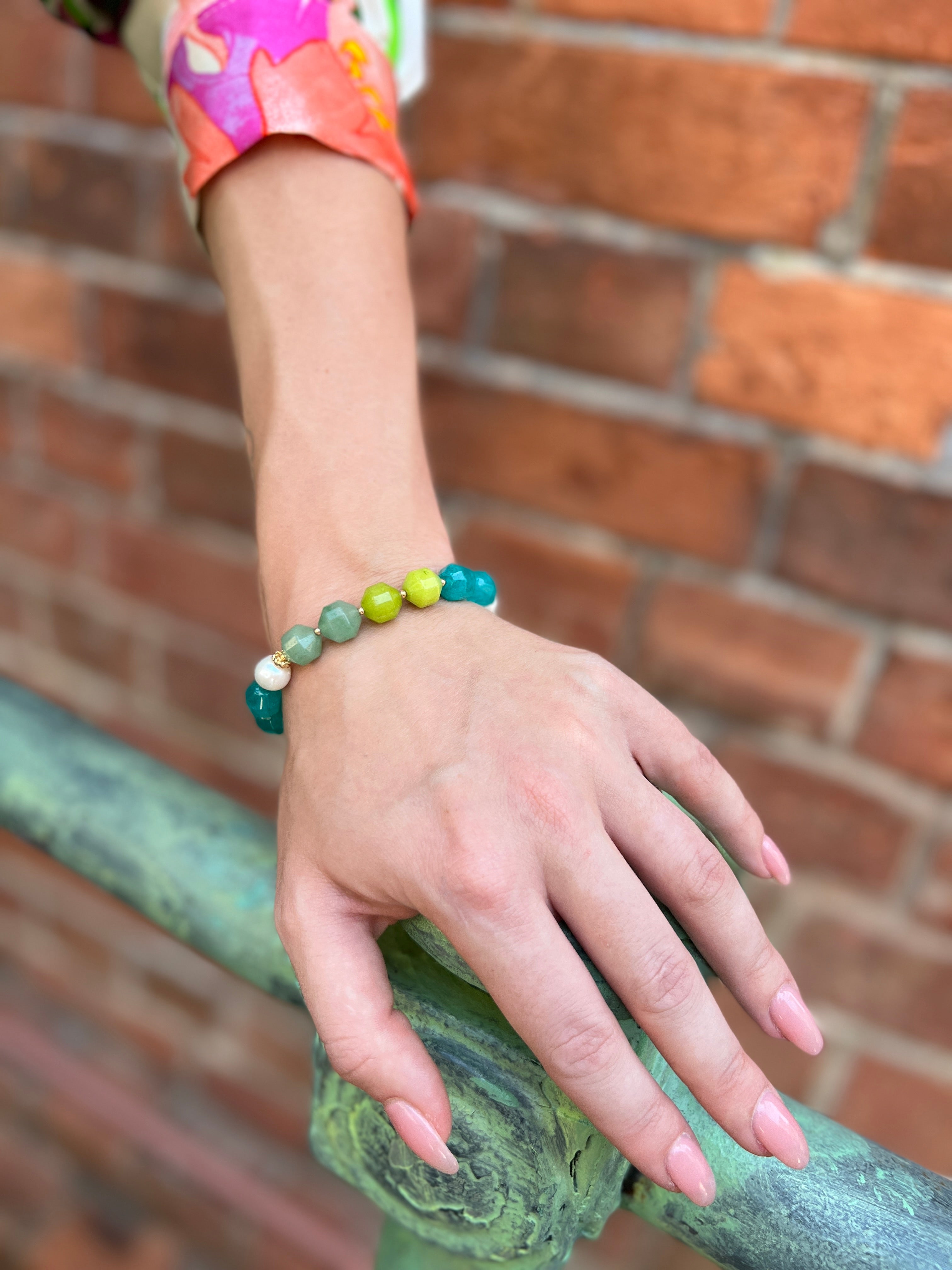 Green And Blue Tone Jade Adjustable Bracelet Hb001-Apparel & Accessories-FARRA-Jewelry-Urbanheer