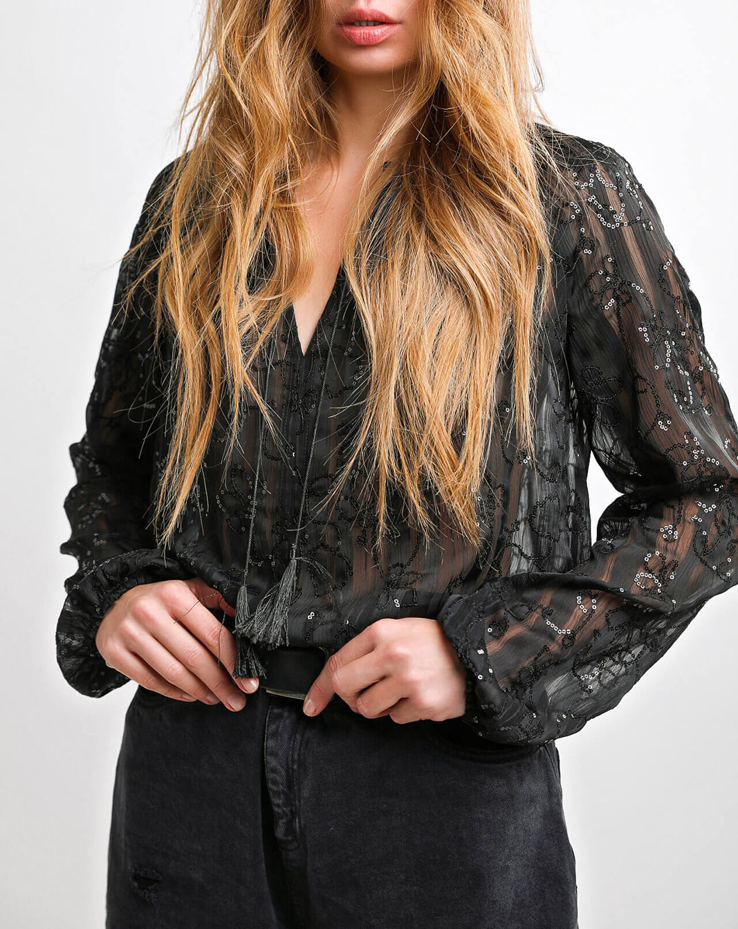 Oversized Blouse With Sequins-2KStyle-Urbanheer